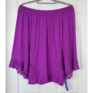NWT nygard magenta of the shoulder Ruched lace top